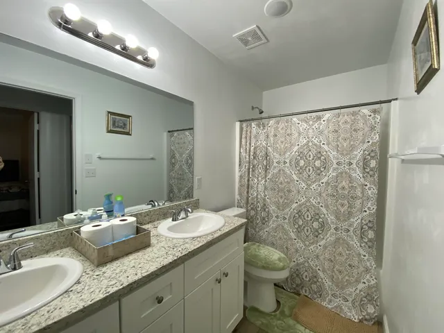 $700 | 5246 Montejo Drive, Tallahassee, FL 32305