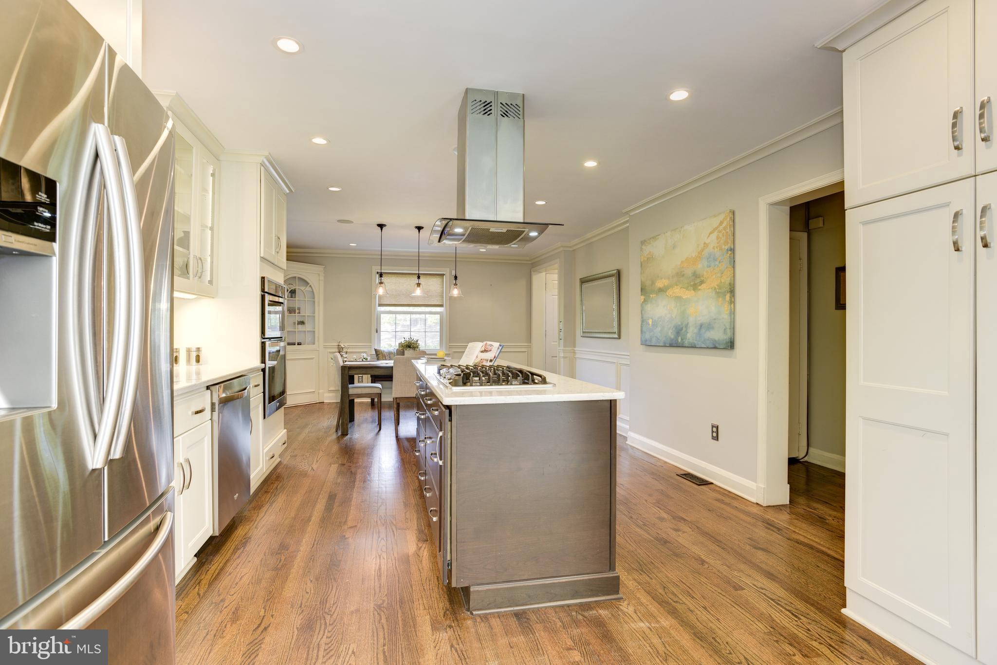 6002 Lakeview Road Baltimore, MD 21210 - Photo 12 of 68 Gallery Image 12