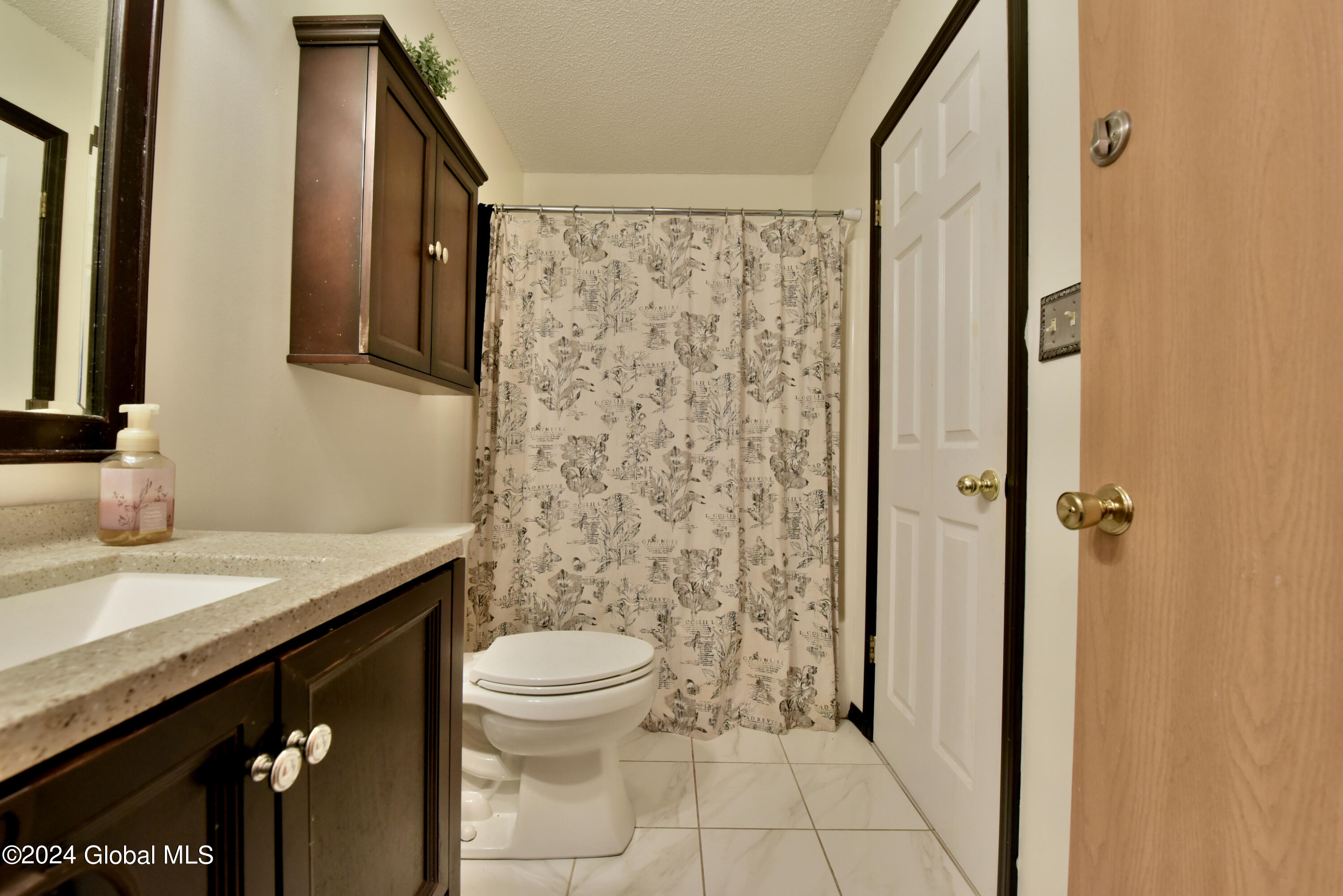 1976 Curry Road, Unit E139 Schenectady, NY 12303 - Photo 20 of 28 35
