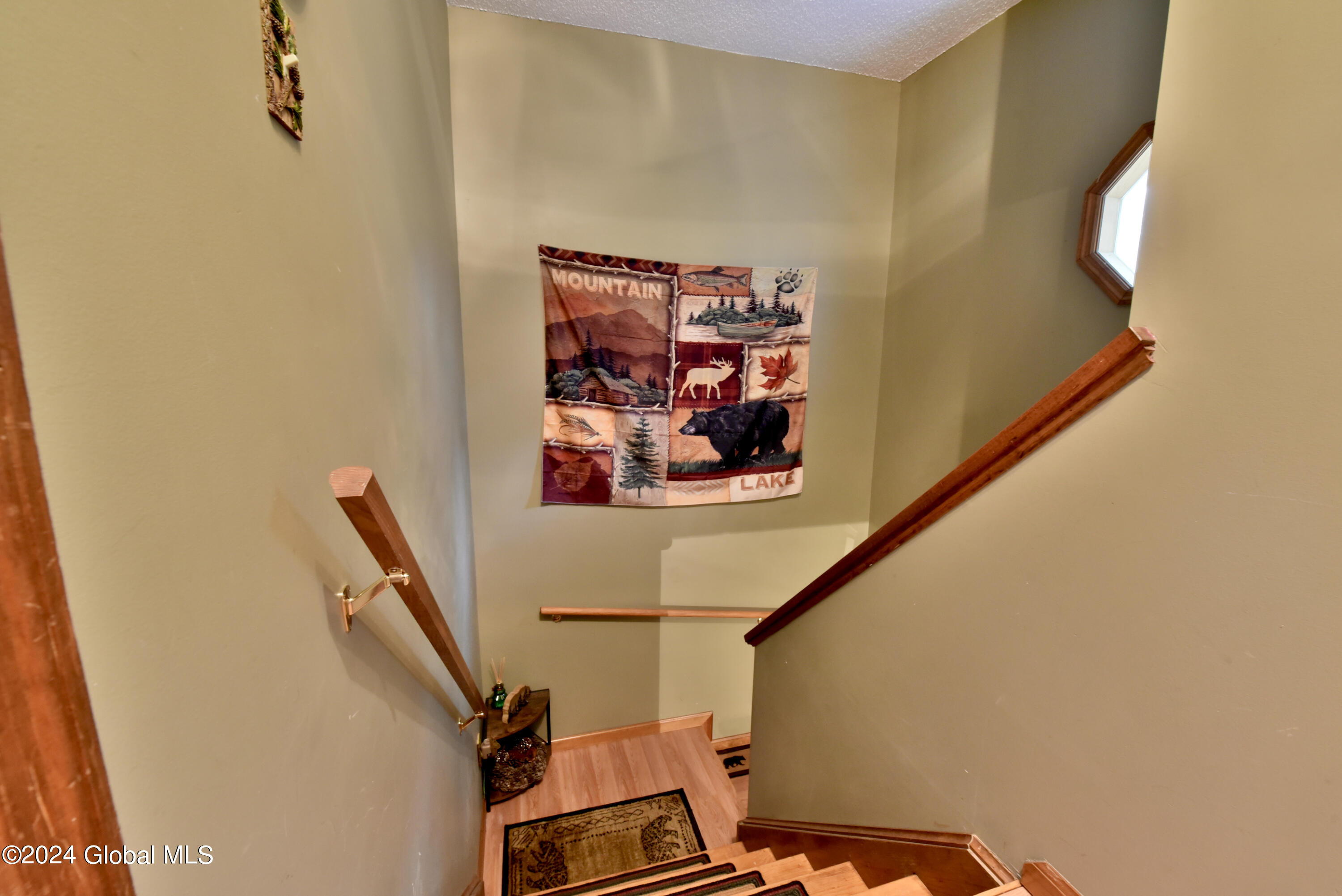 1976 Curry Road, Unit E139 Schenectady, NY 12303 - Photo 8 of 28 45