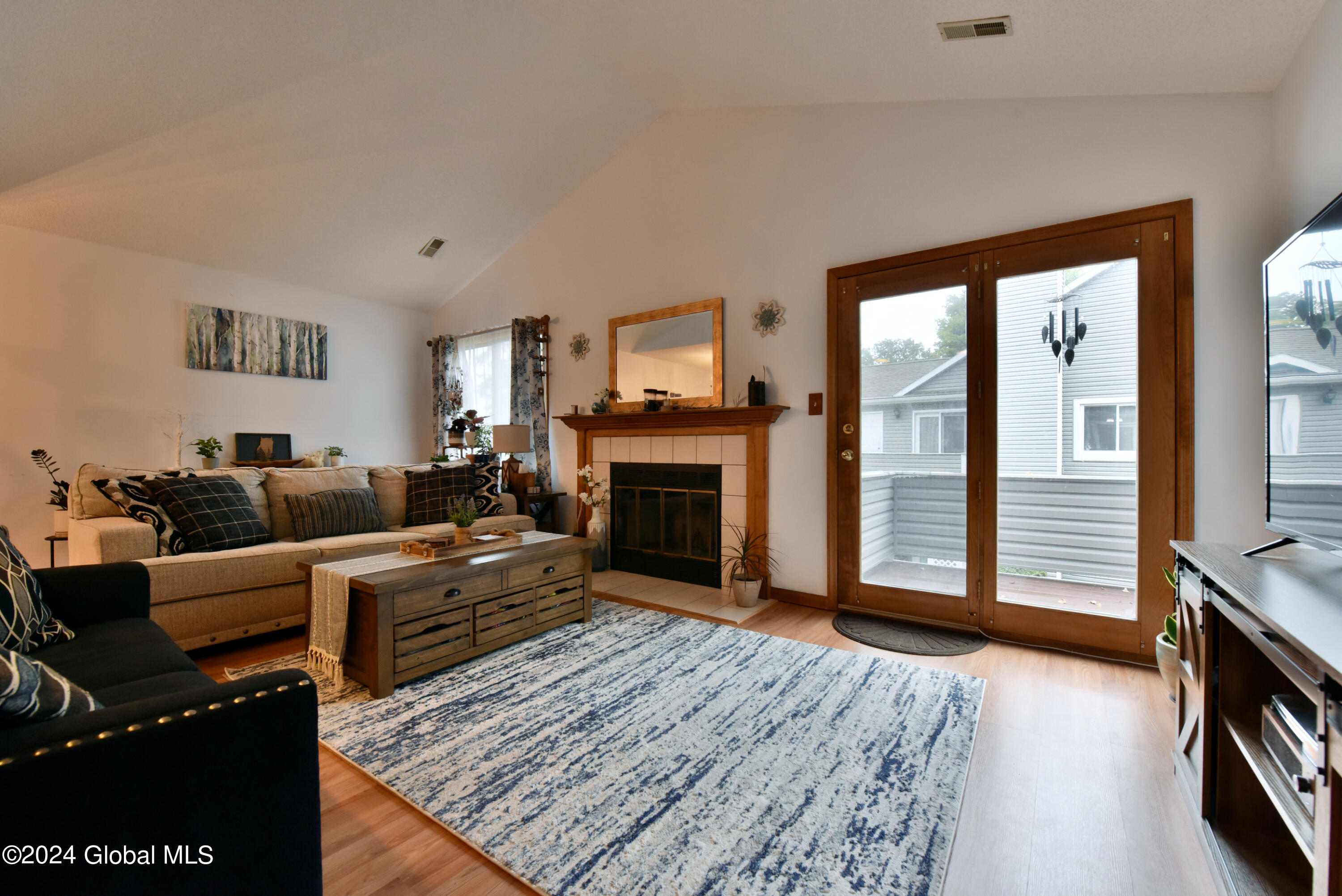 1976 Curry Road, Unit E139 Schenectady, NY 12303 - Photo 10 of 28 13