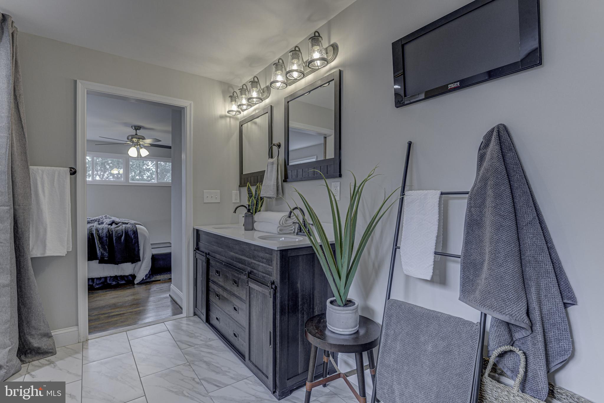 8424 Avery Road Baltimore, MD 21237 - Photo 18 of 29