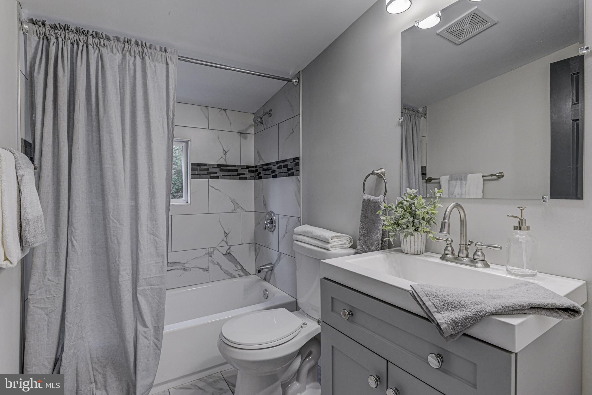 8424 Avery Road Baltimore, MD 21237 - Photo 23 of 29
