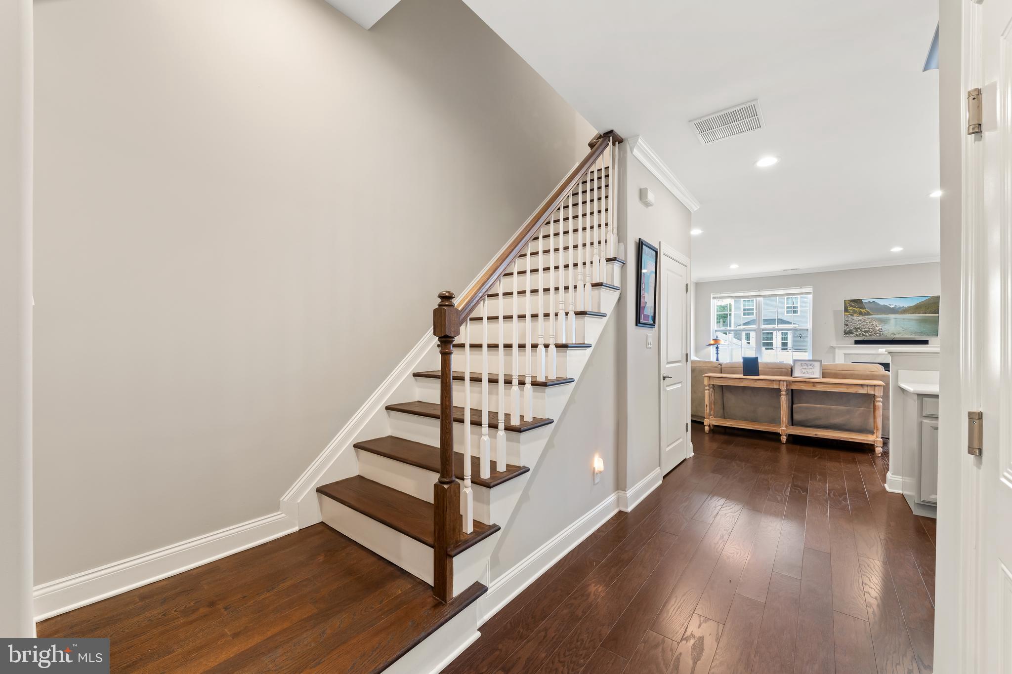 1106 Neck Road, Unit B Burlington Township, NJ 08016 - Photo 3 of 25 Foyer