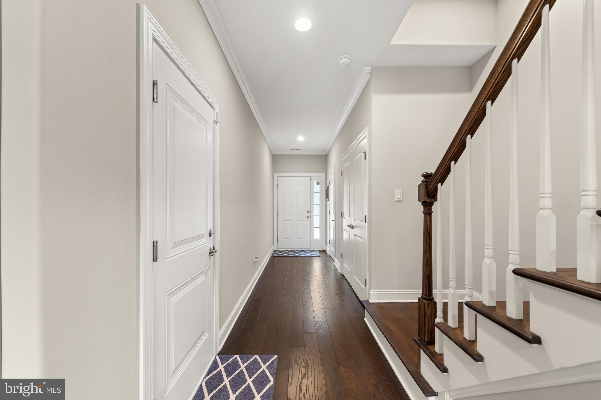 1106 Neck Road, Unit B Burlington Township, NJ 08016 - Photo 4 of 25 Foyer
