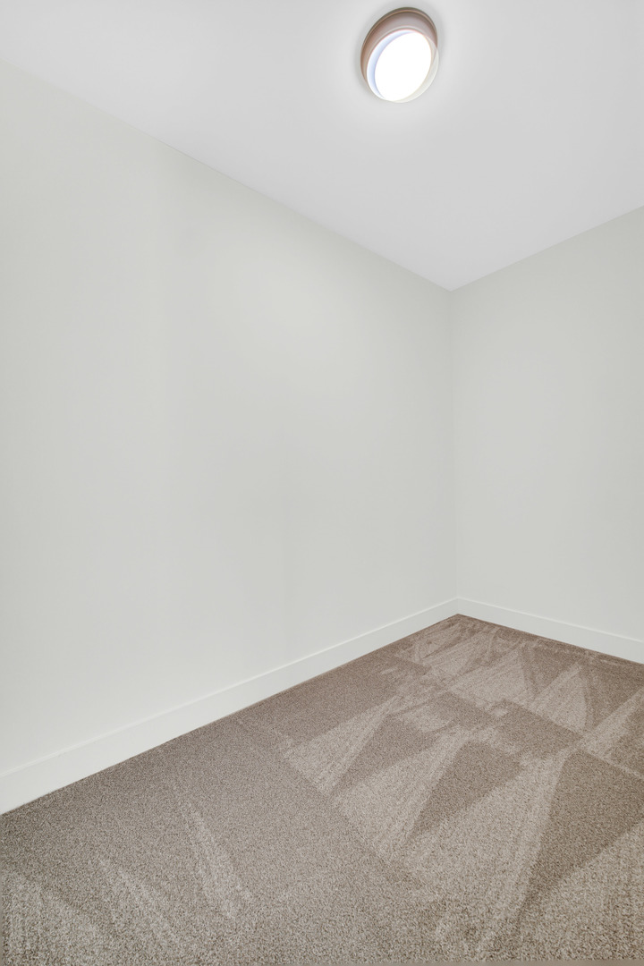 602 Glenshire Road Glenview, IL 60025 - Photo 55 of 98 a view of an empty room