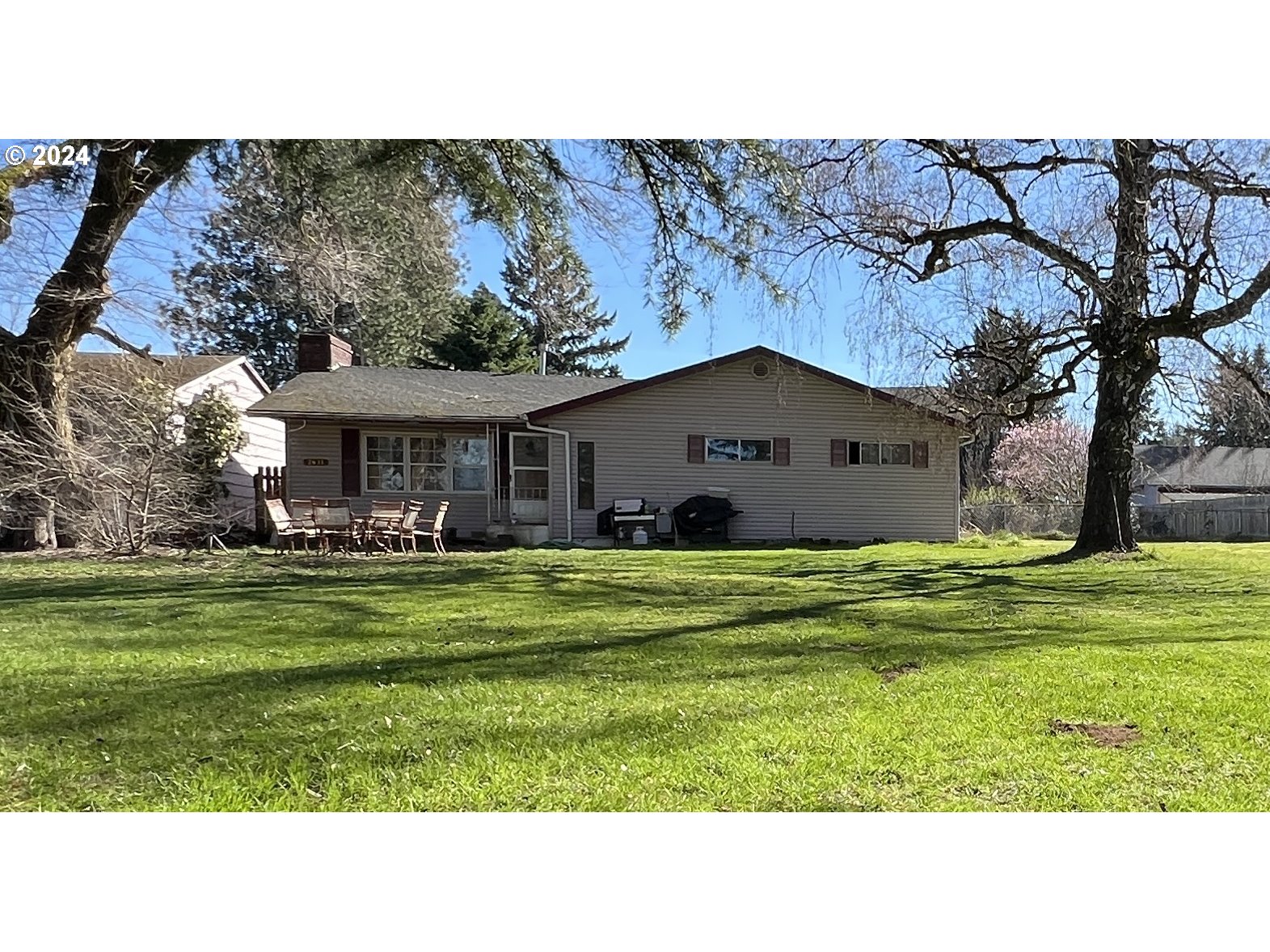 2611 Northeast 110th Ave  