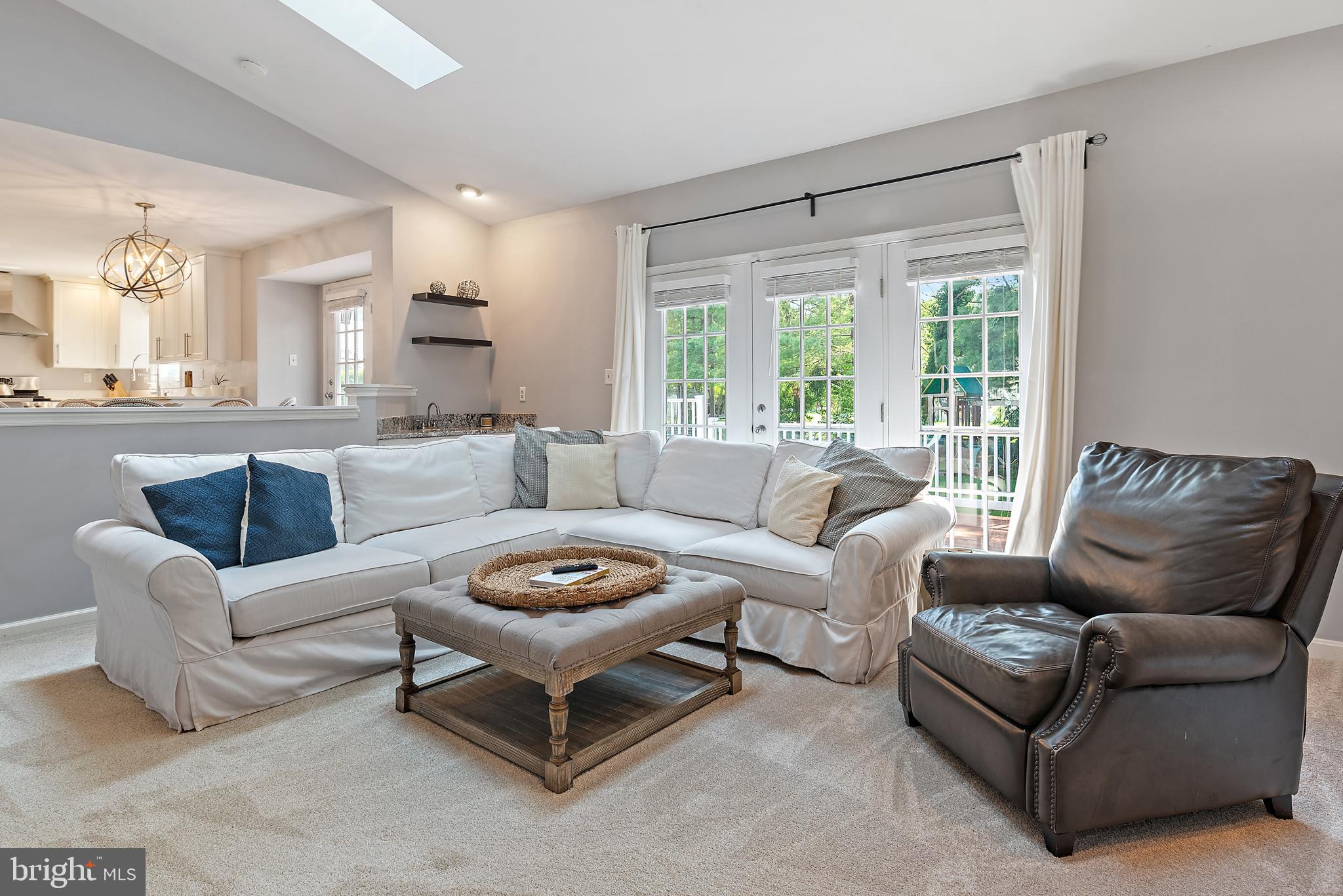 793 Brackley Road Severna Park, MD 21146 - Photo 4 of 61 Gallery Image 4