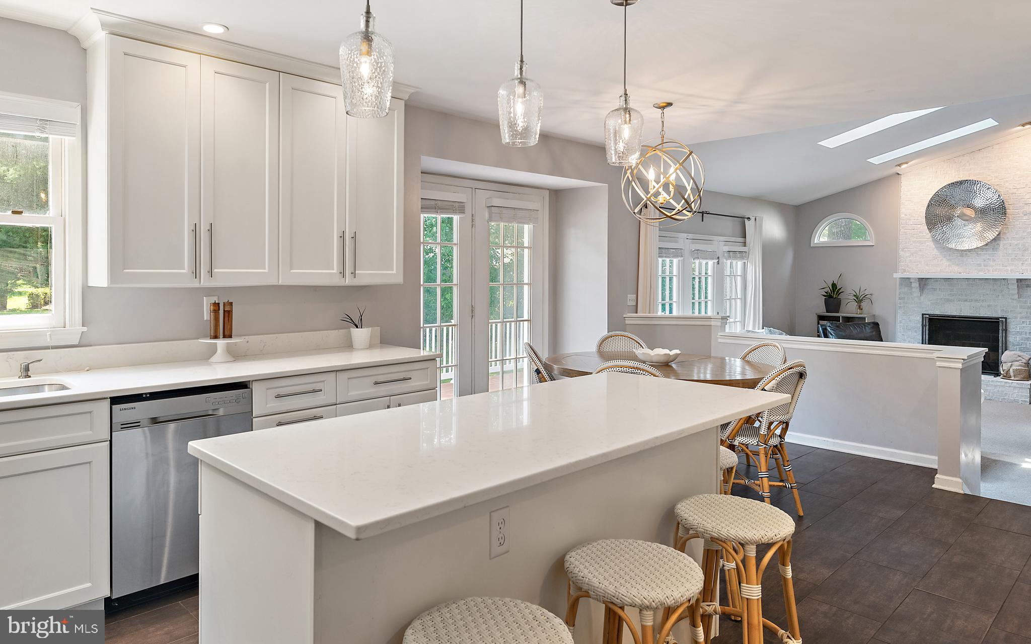 793 Brackley Road Severna Park, MD 21146 - Photo 7 of 61 Gallery Image 7