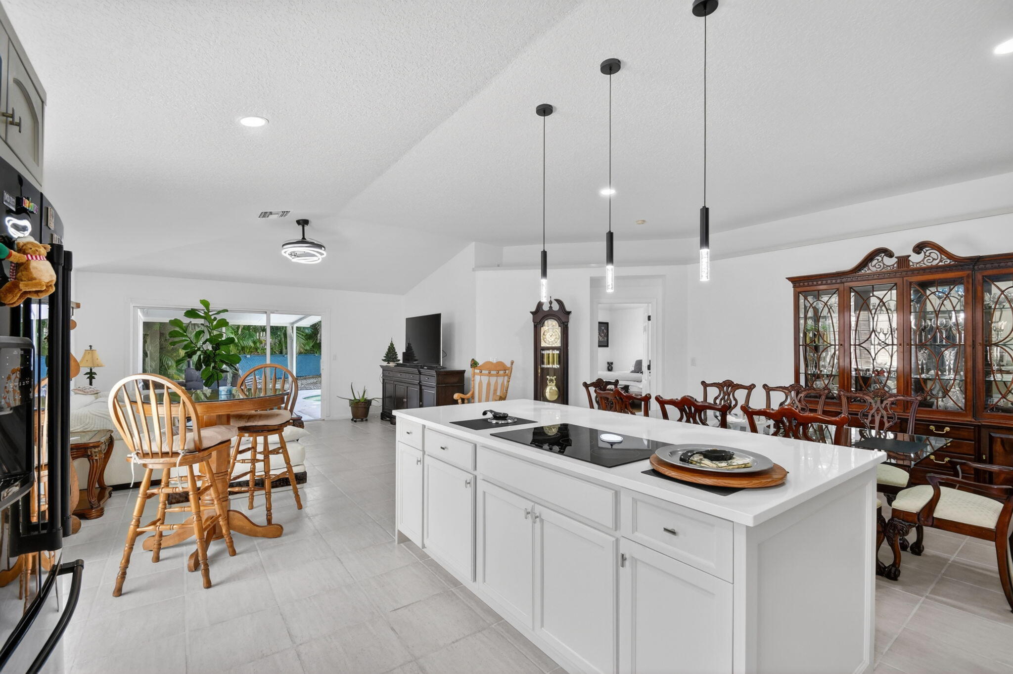 1084 Aspri Way Riviera Beach, FL 33418 - Photo 12 of 78 12-web-or-mls-DSC_3597