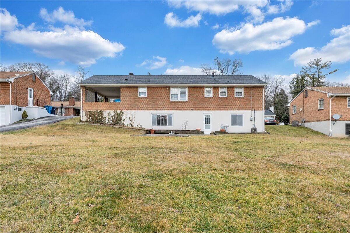 3529 Robyn Road Southwest Roanoke, VA 24015 - Photo 41 of 45 44-MIB00991