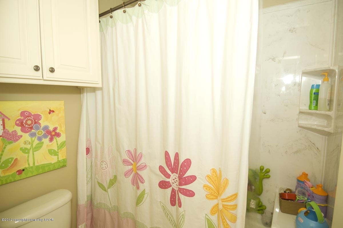 16450 Dove Meadow Road Canyon, TX 79015 - Photo 21 of 37 bathroom 2 view 2