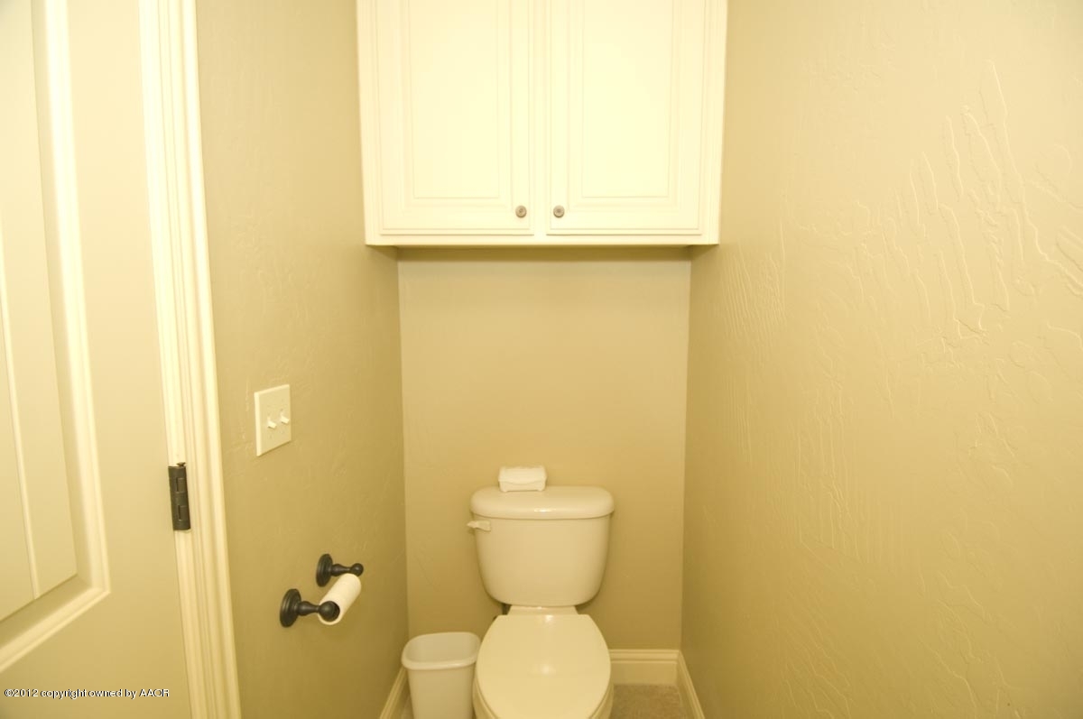 16450 Dove Meadow Road Canyon, TX 79015 - Photo 25 of 37 bathroom 3 view 1