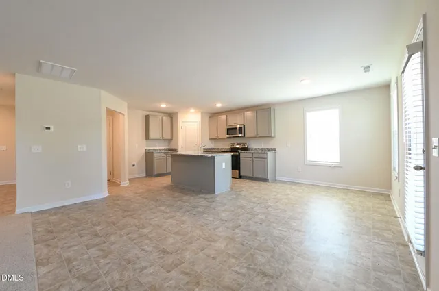 $297,950 | 201 Hl Vly Drive, Unit (LOT 62), La Grange, NC 28551