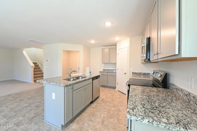 $297,950 | 201 Hl Vly Drive, Unit (LOT 62), La Grange, NC 28551