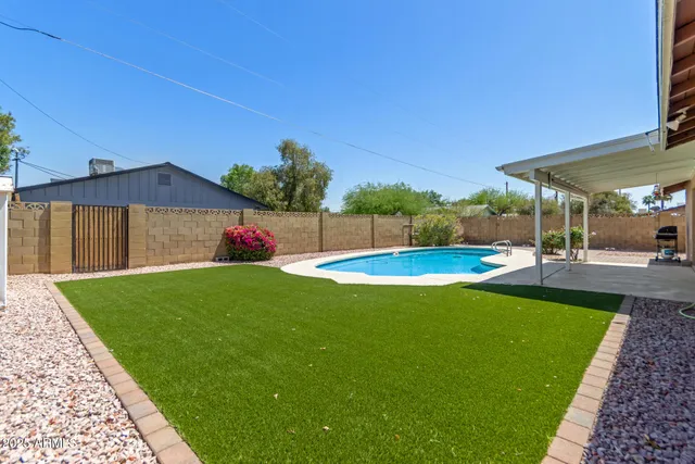 $555,000 | 8129 North 17th Drive, Phoenix, AZ 85021