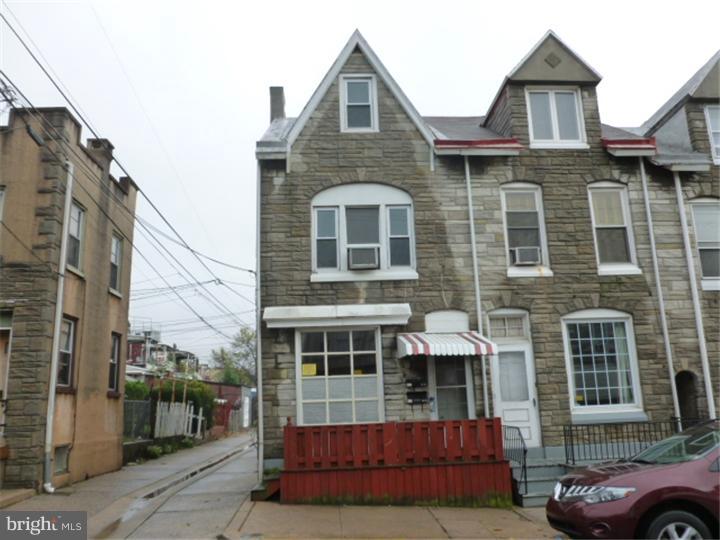 1040 Spring Street Reading, PA 19604 - Photo 1 of 8 Gallery Image 1