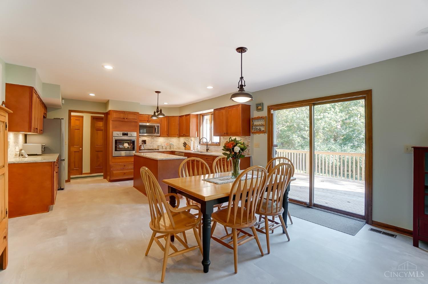6797 Rapid Run Road Cincinnati, OH 45233 - Photo 14 of 60 Gallery Image 14