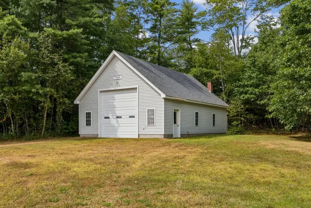 $499,000 | 1390 Highway 3, China, ME 04358