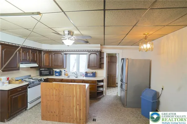 $2,000 | 655 Birch Drive, Walnutport, PA 18088