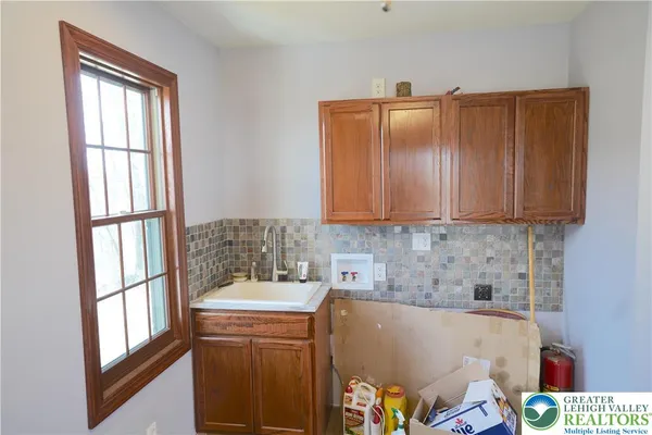 $2,000 | 655 Birch Drive, Walnutport, PA 18088