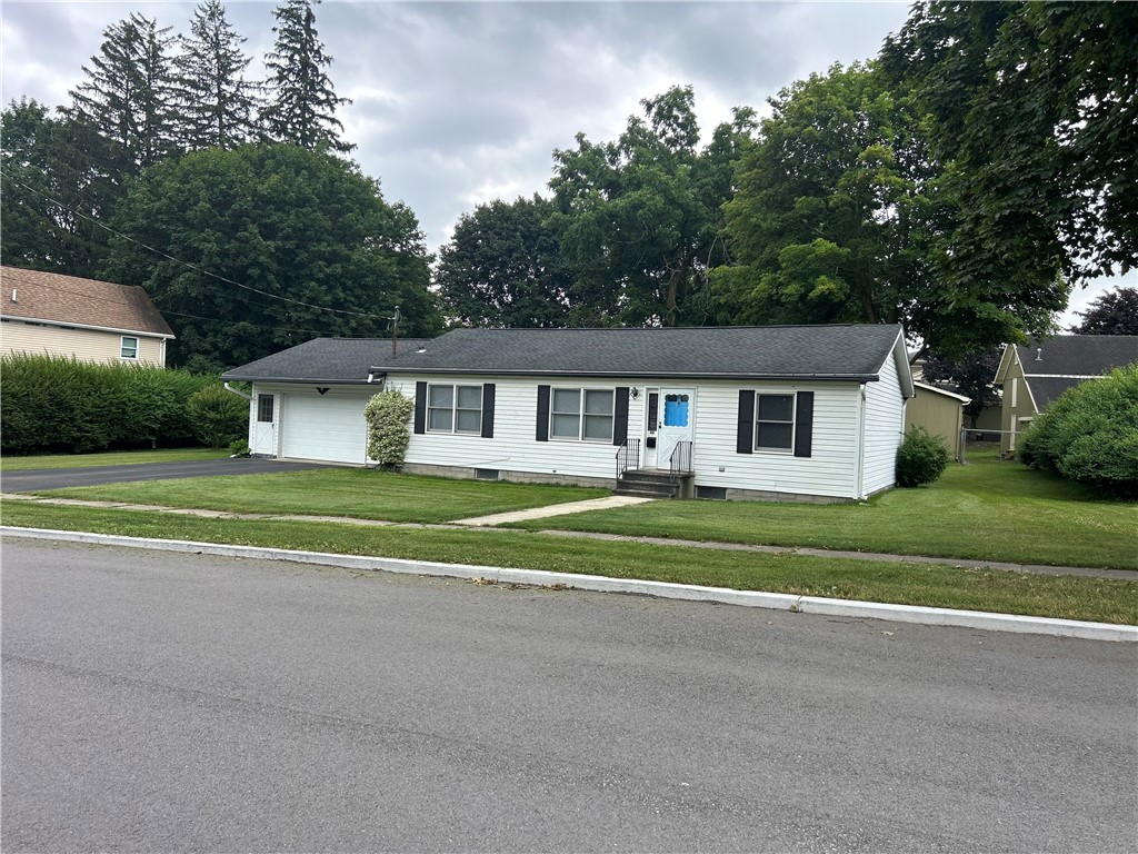 46 Watkins Avenue Perry, NY 14530 - Photo 2 of 22