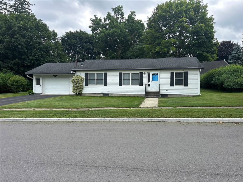 46 Watkins Avenue Perry, NY 14530 - Photo 3 of 22