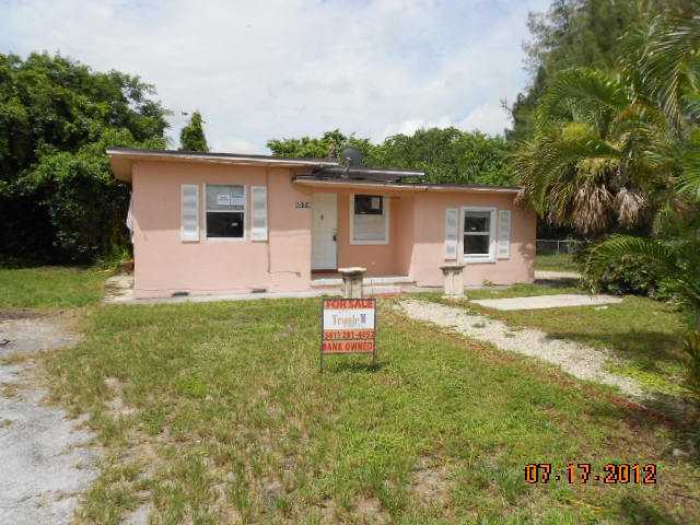 3064 Riddle Road West Palm Beach, FL 33406 - Photo 1 of 4 Primary Photo