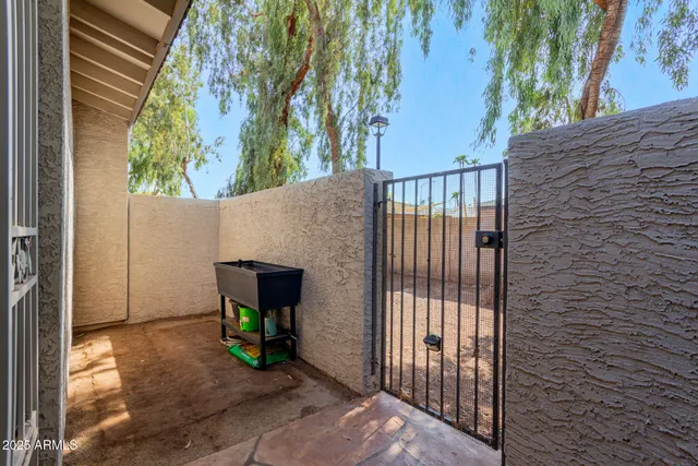 $328,000 | 1718 South Longmore, Unit 68, Mesa, AZ 85202