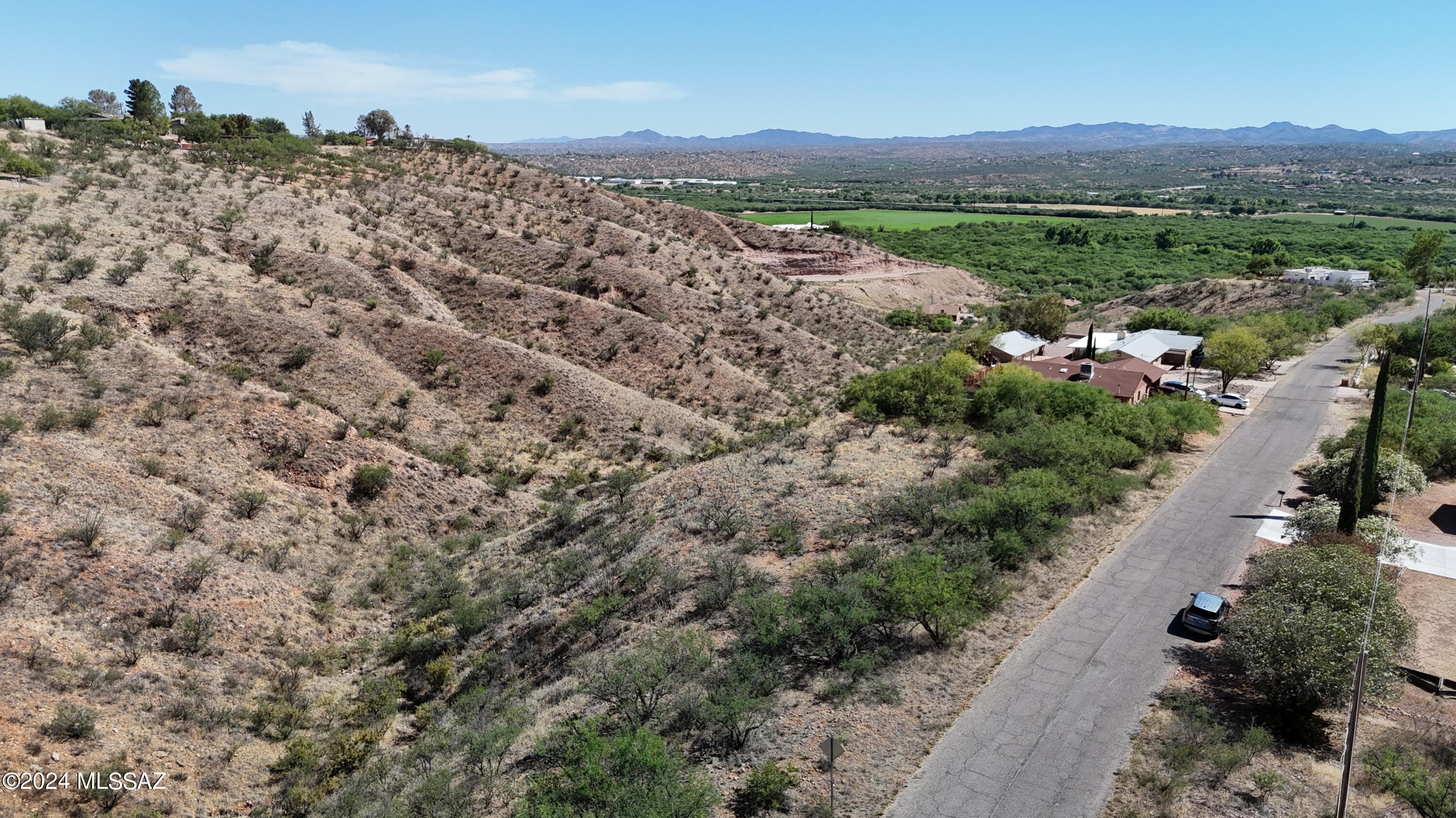 1243 Vista Court, Unit 102 Rio Rico, AZ 85648 - Photo 9 of 11 Gallery Image 9