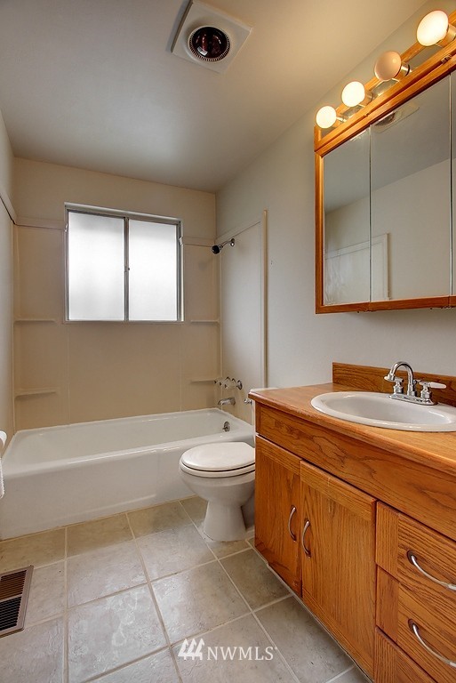 12030 Southeast 165th Street Renton, WA 98058 - Photo 11 of 21 Gallery Image 11
