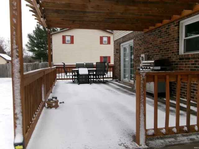 $274,900 | 866 Highway 218, Bunker Hill, IN 46914