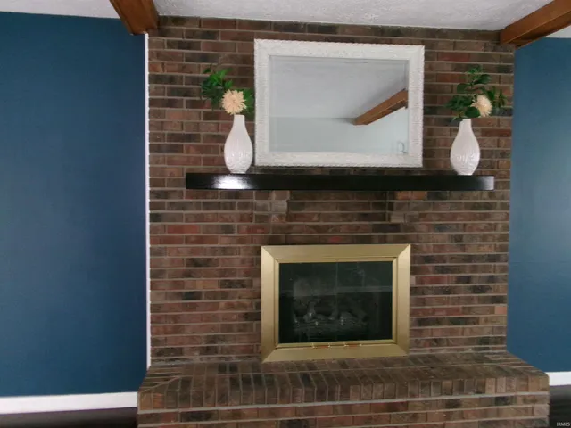 $274,900 | 866 Highway 218, Bunker Hill, IN 46914