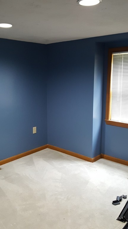 97 Florida Road Tewksbury, MA 01876 - Photo 8 of 22 Gallery Image 8