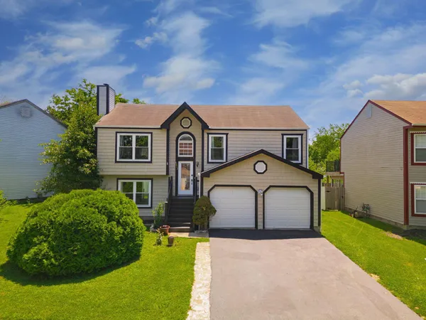 $300,000 | 6223 Northbend Drive, Canal Winchester, OH 43110