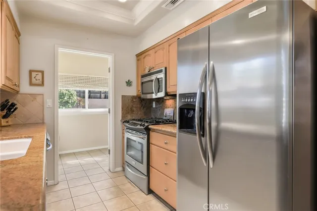 $999,988 | 516 South Peregrine Street, Anaheim, CA 92806