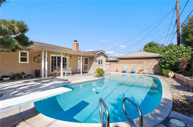 $999,988 | 516 South Peregrine Street, Anaheim, CA 92806