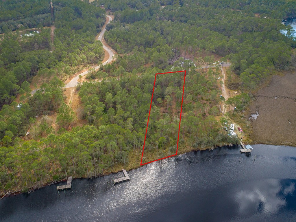 183 Kal Lane Carrabelle, FL 32322 - Photo 5 of 14