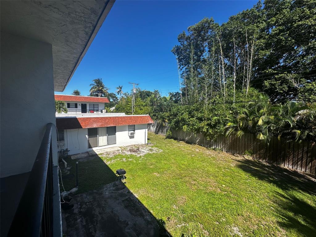 928 South Federal Highway, Unit 20 Lake Worth Beach, FL 33460 - Photo 12 of 12 a view of balcony with furniture