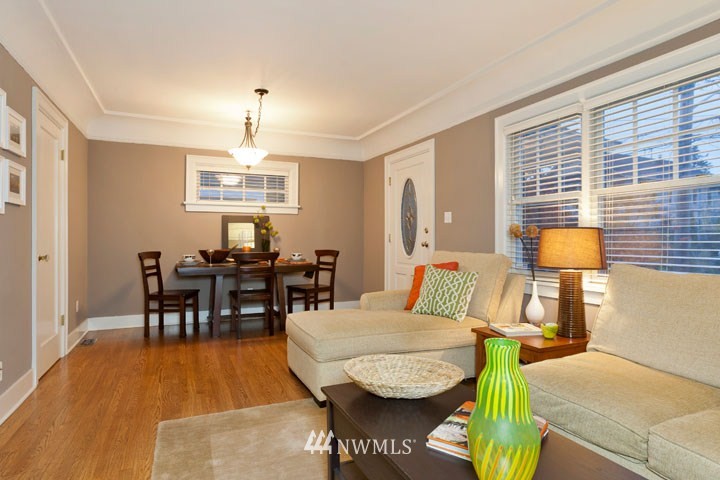 723 North 77th Street Seattle, WA 98103 - Photo 4 of 15 Gallery Image 4