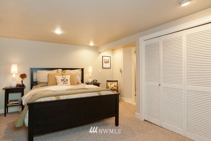 723 North 77th Street Seattle, WA 98103 - Photo 10 of 15 Gallery Image 10