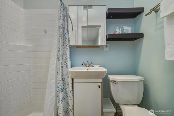 $529,000 | 22 Northwest B Street, College Place, WA 99324