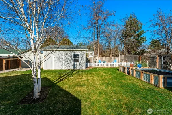 $529,000 | 22 Northwest B Street, College Place, WA 99324