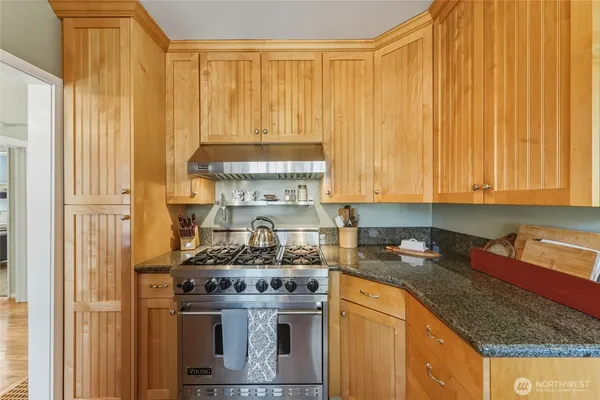 $529,000 | 22 Northwest B Street, College Place, WA 99324