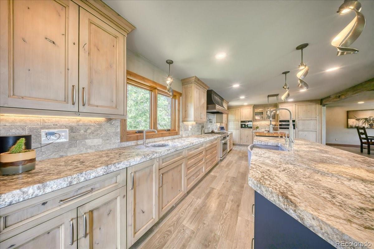 2112 Sawmill Gulch Road Golden, CO 80401 - Photo 19 of 50
