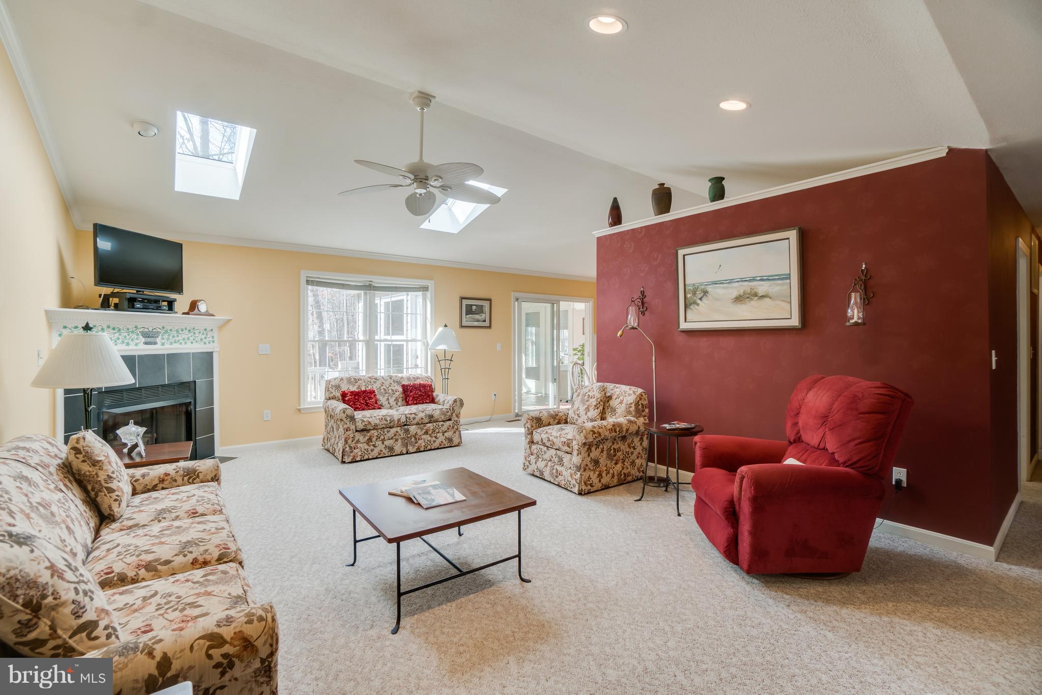 234 Birdie Road Locust Grove, VA 22508 - Photo 5 of 56 Living Room