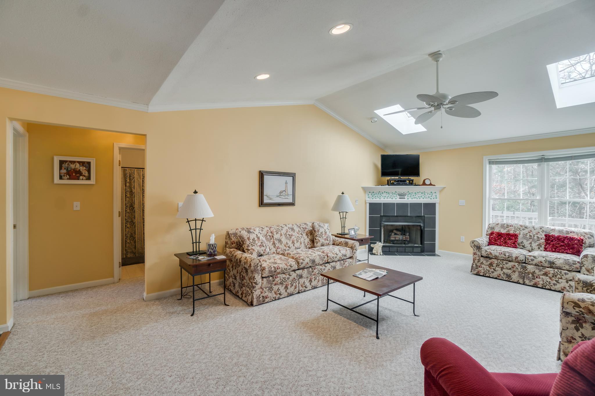 234 Birdie Road Locust Grove, VA 22508 - Photo 6 of 56 Living Room