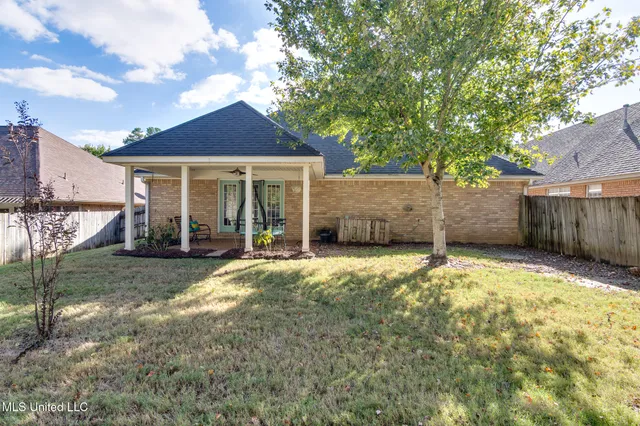 $270,000 | 280 Northwood Hills Drive, Hernando, MS 38632
