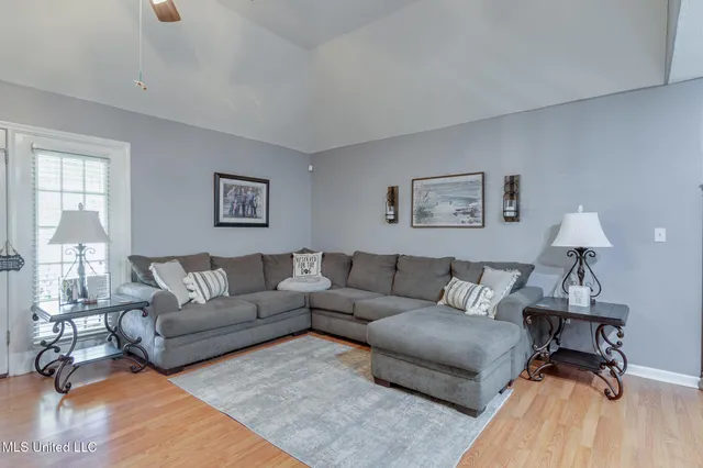 $270,000 | 280 Northwood Hills Drive, Hernando, MS 38632