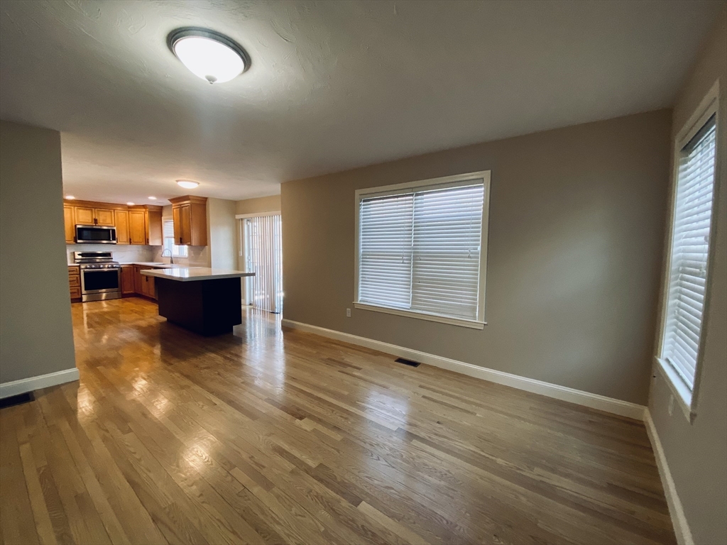 90 Cook Lane Marlborough, MA 01752 - Photo 1 of 39